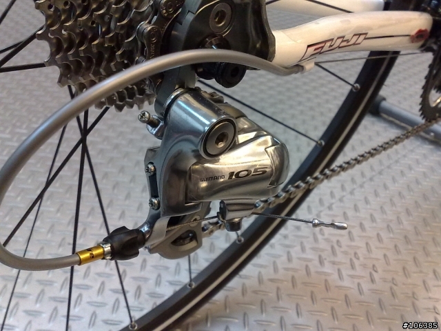 人生中第一台公路車~~FUJI TEAM