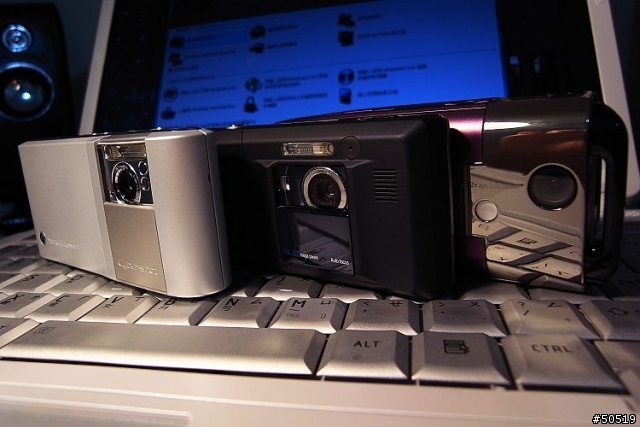 賞圖PK文- K810i VS. C905 VS. 904sh