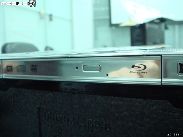 奢華HP HDX 18 開箱照