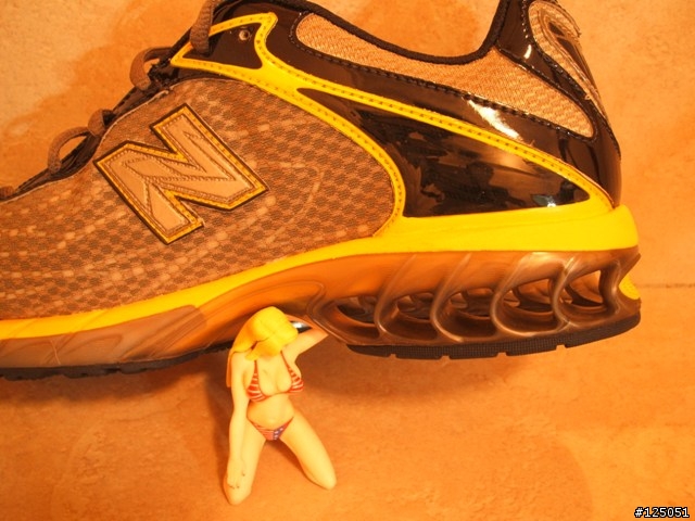 【分享】New Balance ZIP慢跑鞋