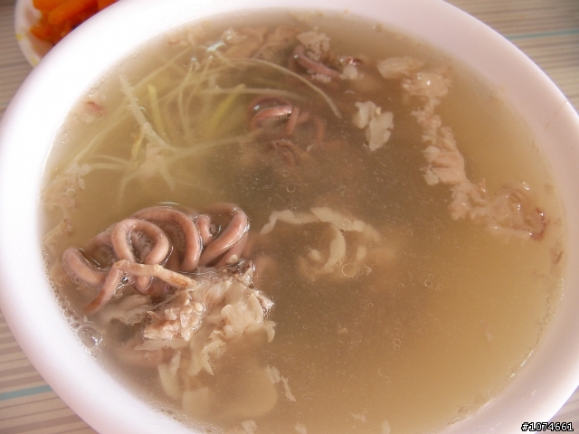 錦田路郭家肉燥飯-巧遇浩角翔起(TVBS食尚玩家~浩子與阿翔)