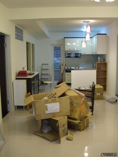 二手屋大改造..砍掉重練 !(完結篇 2008/11/14 新家具,燈具 ,整體感覺 )