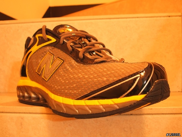 【分享】New Balance ZIP慢跑鞋