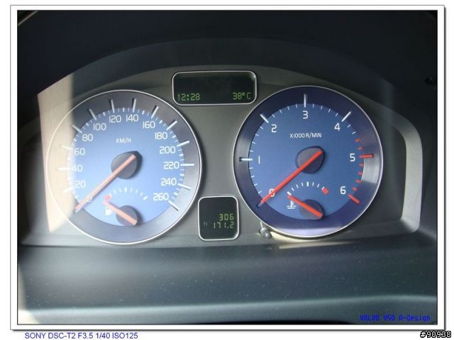 VOLVO V50 R-Design 非專業 小試駕
