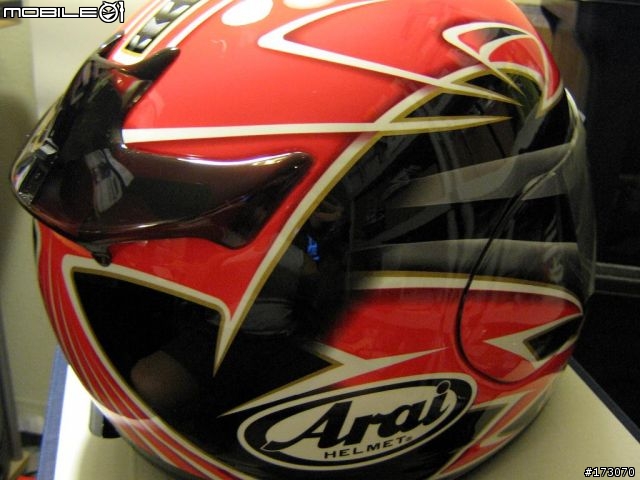 不專業開箱 I Arai Eagle ~~~~ 安全沒有折扣
