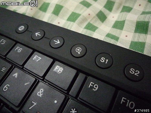 吐舌小惡魔─Sony VAIO TP
