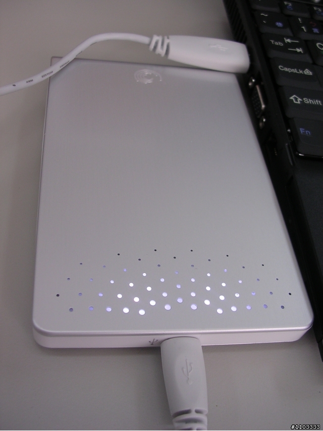 我敗了FreeAgent Go 320GB 外接碟(極光銀) 有圖