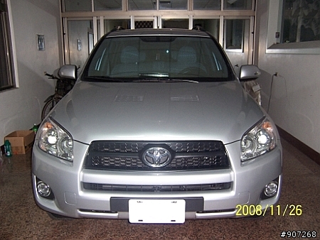 RAV4 E級 銀色灰內裝 開箱文