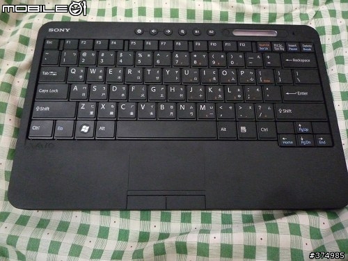 吐舌小惡魔─Sony VAIO TP