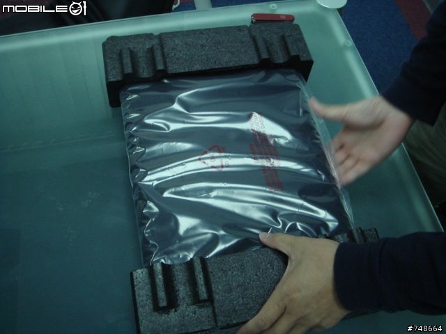 奢華HP HDX 18 開箱照