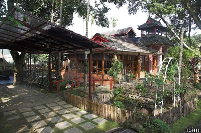 沐春溫泉養生會館