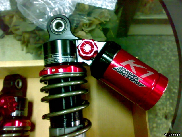 SHARK FACTORY K1 避震器 FOR FIGHTER