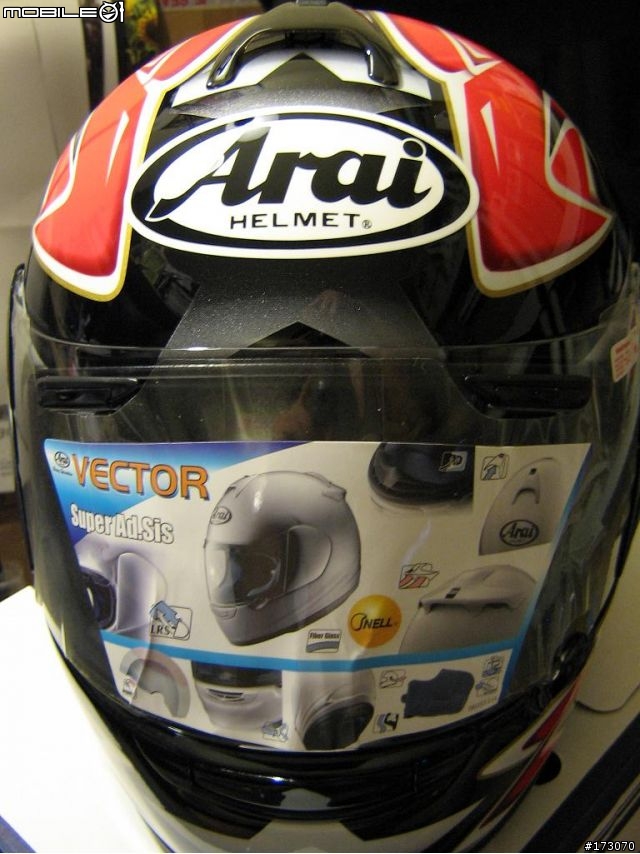 不專業開箱 I Arai Eagle ~~~~ 安全沒有折扣