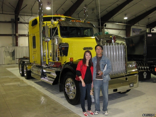 2008 vancouver 重型卡車展 圖多