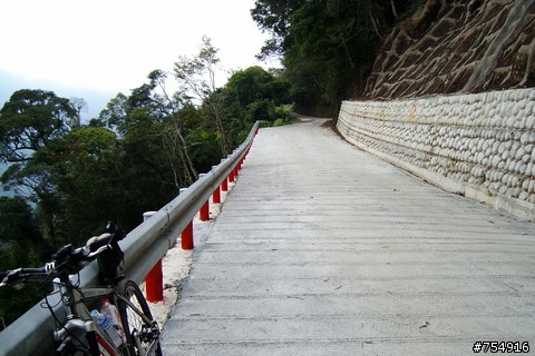 一路爬坡爬到底的雅渡(夫婦山)