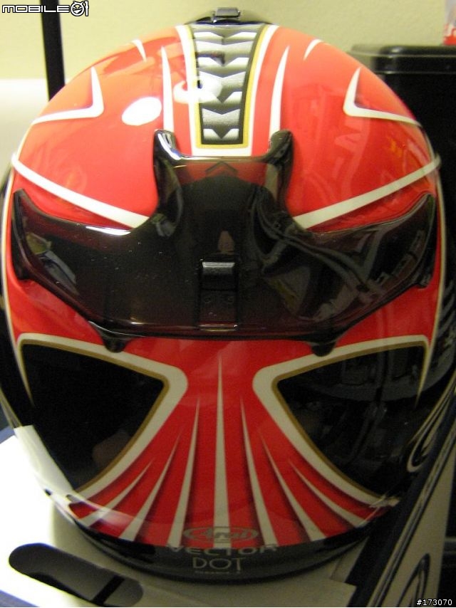 不專業開箱 I Arai Eagle ~~~~ 安全沒有折扣