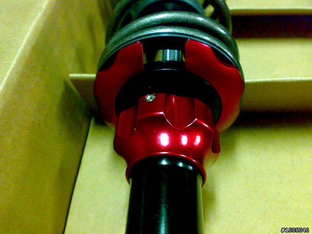 SHARK FACTORY K1 避震器 FOR FIGHTER