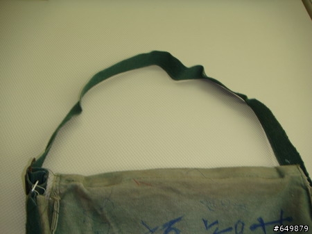 不是逸品,而是舊品開箱~~~我的國中書包