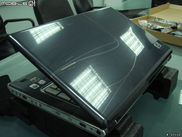 奢華HP HDX 18 開箱照