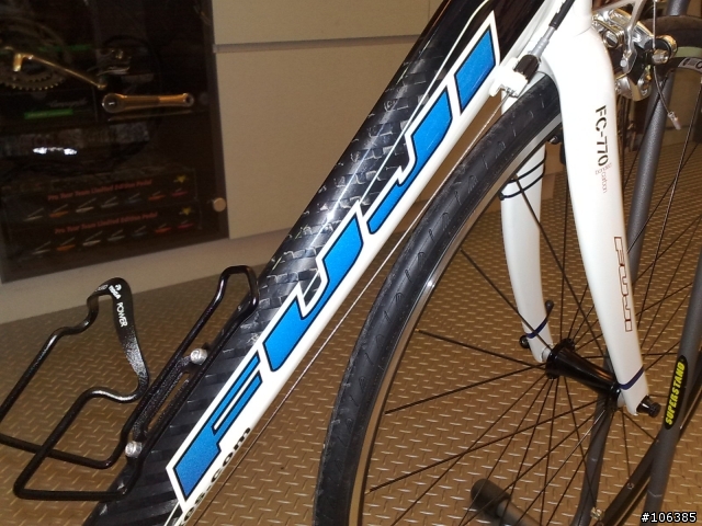 人生中第一台公路車~~FUJI TEAM
