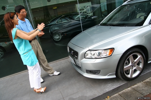 【分享】與VOLVO V50 D5的午後邂逅