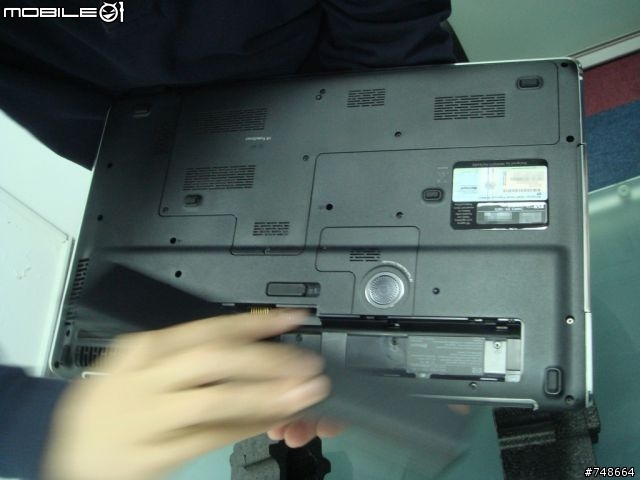 奢華HP HDX 18 開箱照