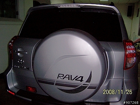 RAV4 E級 銀色灰內裝 開箱文