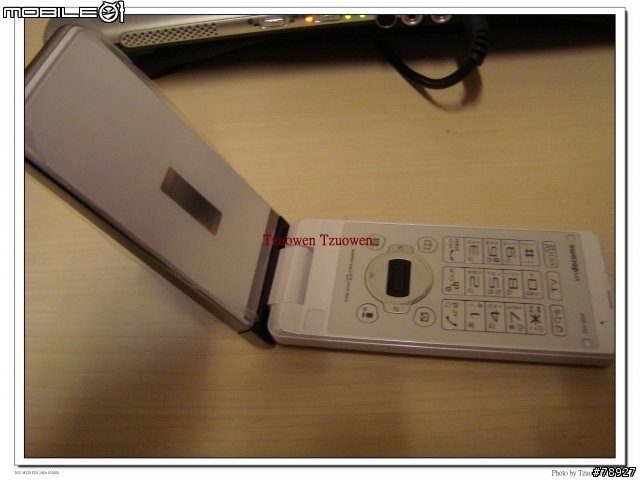 《Docomo PRIME series》SH-03A 800CCD相機 觸控螢幕 開箱囉~