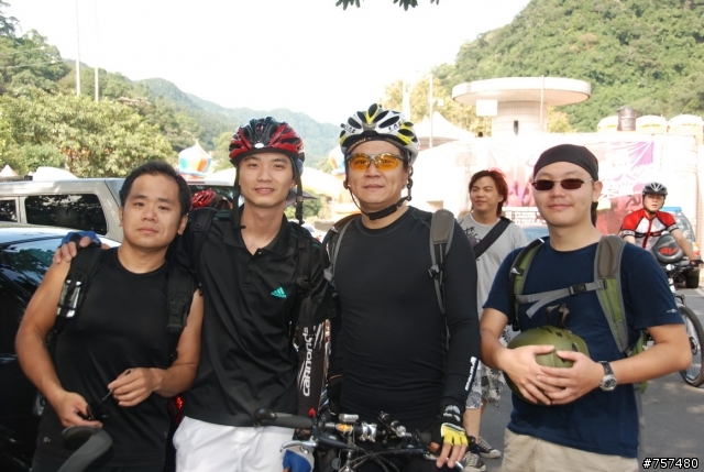 2008-12-27 大折無雙勇腳團 + 老弱婦孺好苦啊牽車團 - 讓我們輕鬆一下烏來溫泉行紀實