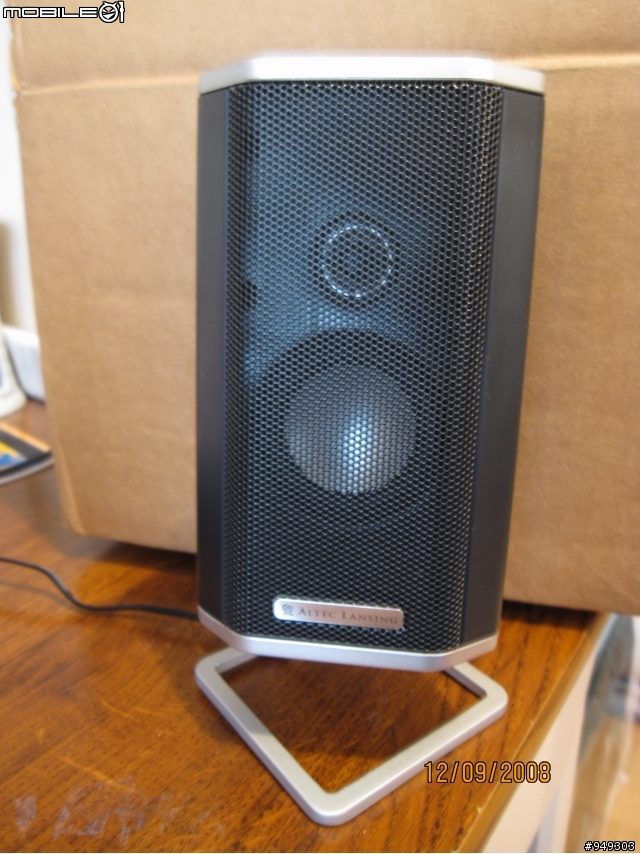 【超不專業】Altec Lansing FX4021 2.1喇叭開箱文(內無扒衣照),適合閤家觀賞