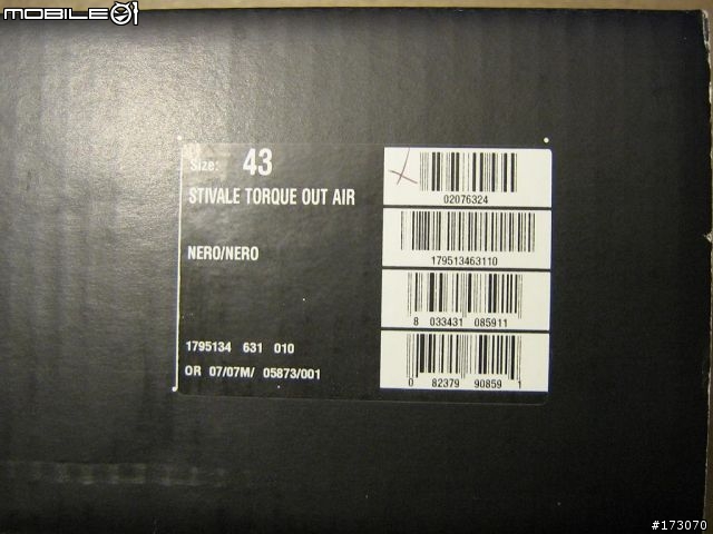 不專業開箱 Part II DAiNESE Torque Out Air 車靴分享