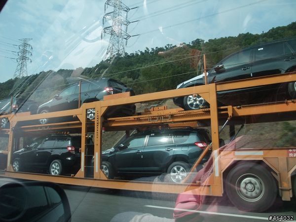 哇!RAV4真的大量到港了!!!
