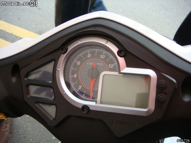南台車展~ KYMCO VJR 現身(附上規格&油耗)