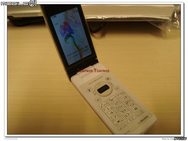 《Docomo PRIME series》SH-03A 800CCD相機 觸控螢幕 開箱囉~