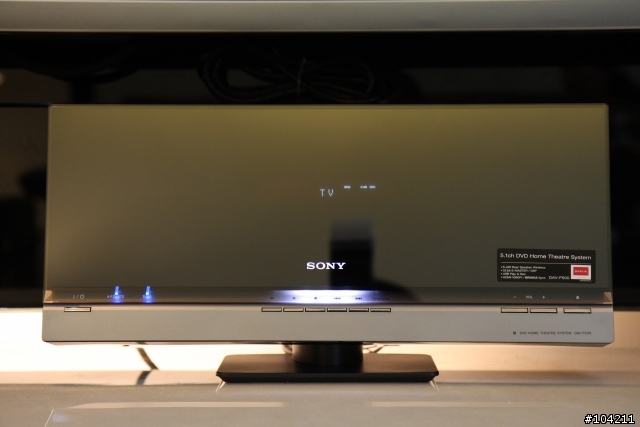 家中剛敗入的的 Sony LCD TV