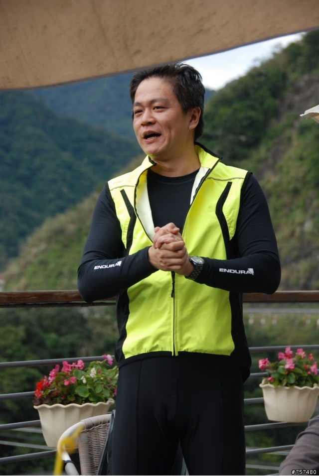 2008-12-27 大折無雙勇腳團 + 老弱婦孺好苦啊牽車團 - 讓我們輕鬆一下烏來溫泉行紀實