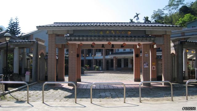 南投縣 桃米生態村→投64→蓮華池→131縣道→147縣道→投68→桃米生態村