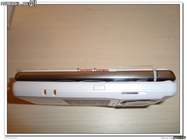 《Docomo PRIME series》SH-03A 800CCD相機 觸控螢幕 開箱囉~