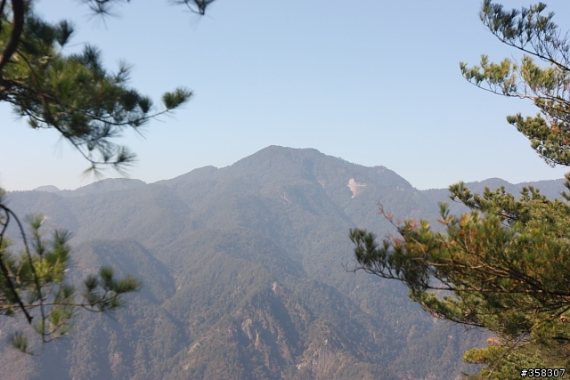 和平:谷關七雄~馬崙山