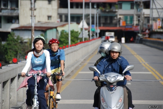 2008-12-27 大折無雙勇腳團 + 老弱婦孺好苦啊牽車團 - 讓我們輕鬆一下烏來溫泉行紀實