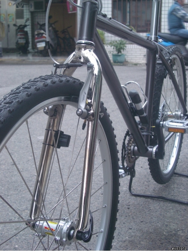 幫同事組的鋼管登山車- 請指教