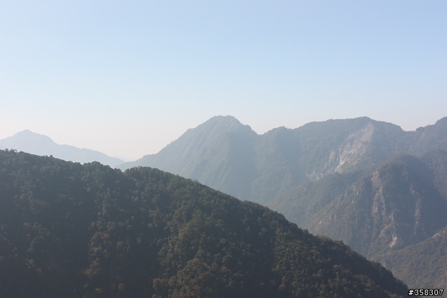 和平:谷關七雄~馬崙山