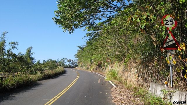 南投縣 桃米生態村→投64→蓮華池→131縣道→147縣道→投68→桃米生態村