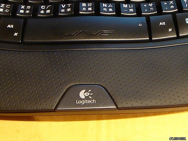 羅技Cordless Desktop Wave Pro 試用心得