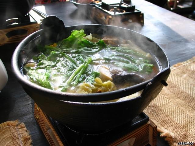 肉腳黑皮哈勒爹