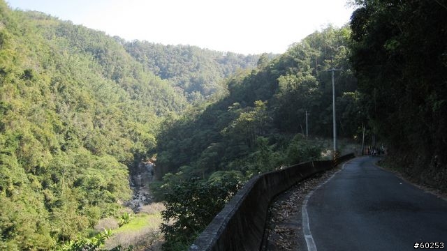 南投縣 桃米生態村→投64→蓮華池→131縣道→147縣道→投68→桃米生態村