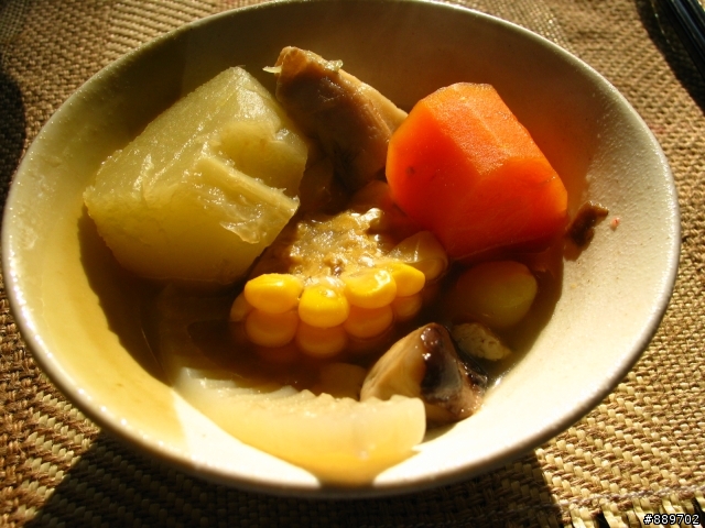 肉腳黑皮哈勒爹