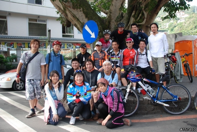 2008-12-27 大折無雙勇腳團 + 老弱婦孺好苦啊牽車團 - 讓我們輕鬆一下烏來溫泉行紀實