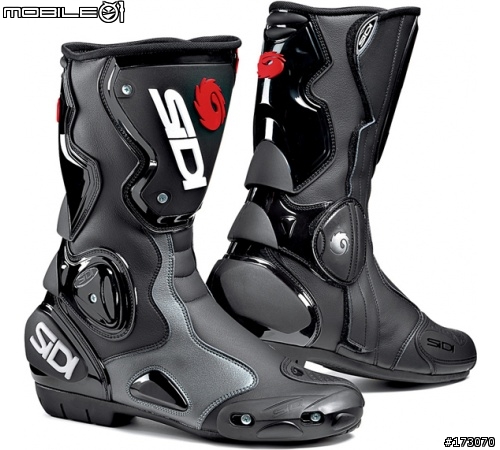 不專業開箱 Part II DAiNESE Torque Out Air 車靴分享