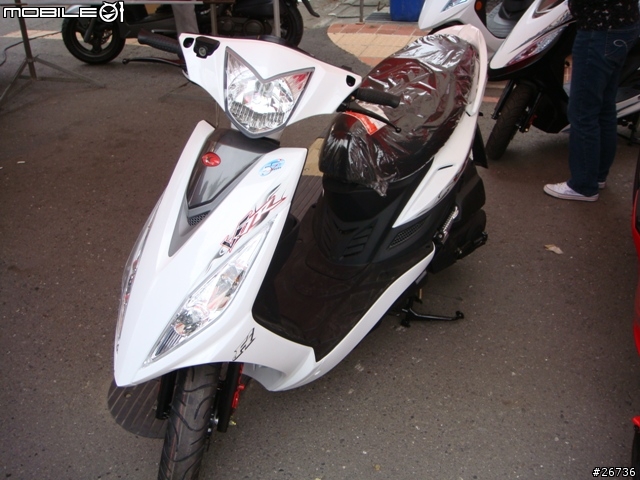 南台車展~ KYMCO VJR 現身(附上規格&油耗)